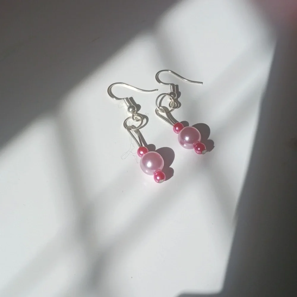 Valentines Day earrings - Picture 4 of 4